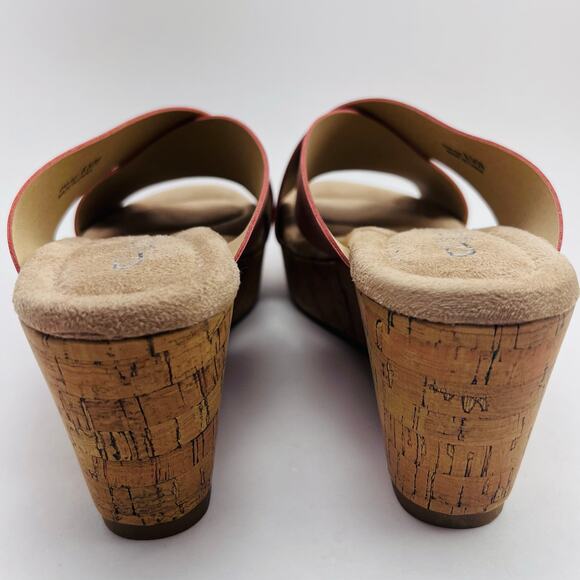 CL by Laundry Women's Dream Day Smooth Espadrille Wedge Sandal, Size 8.5 EUR 39 - Picture 5 of 10